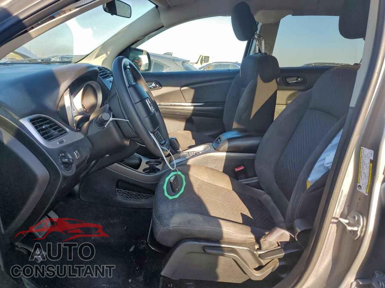 DODGE JOURNEY 2017 - 3C4PDCBG4HT589373