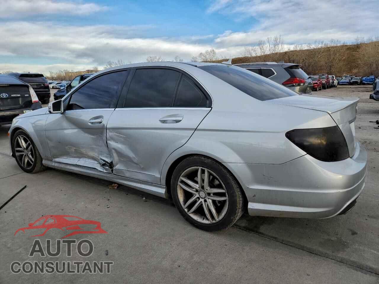 MERCEDES-BENZ C-CLASS 2013 - WDDGF8AB5DR291470
