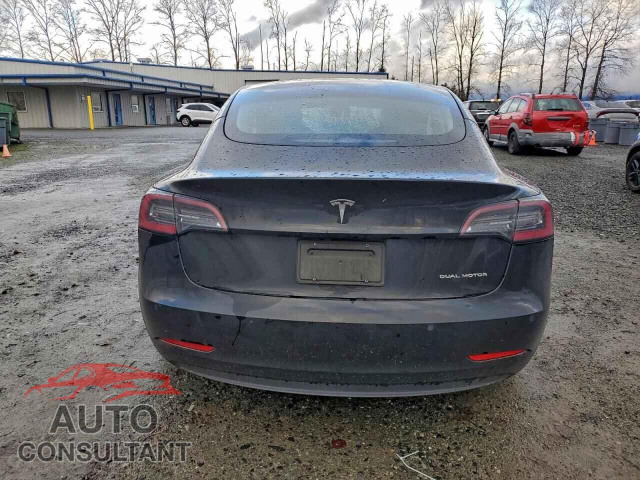 TESLA MODEL 3 2022 - 5YJ3E1EB6NF207239