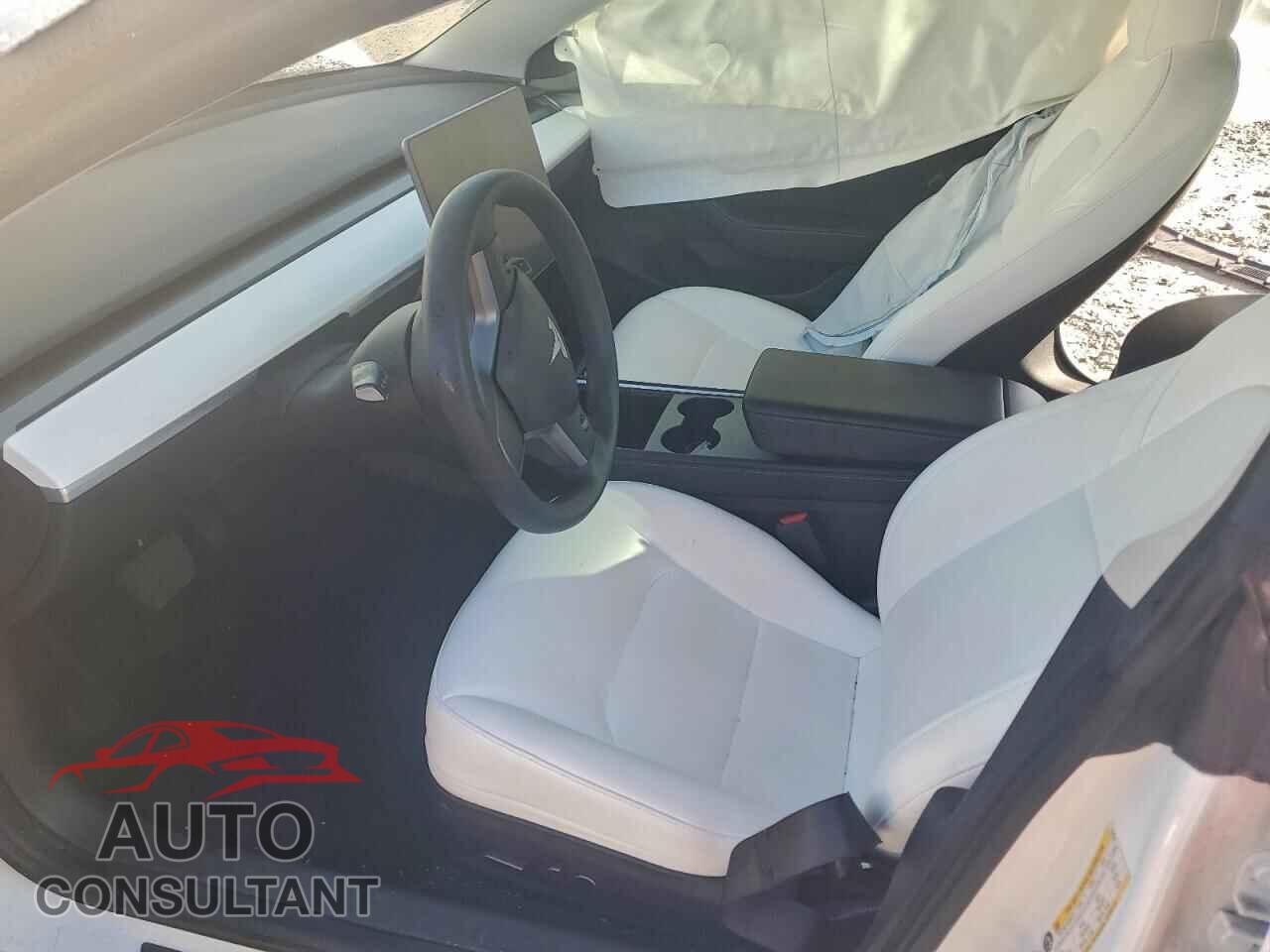 TESLA MODEL 3 2022 - 5YJ3E1EB6NF264394
