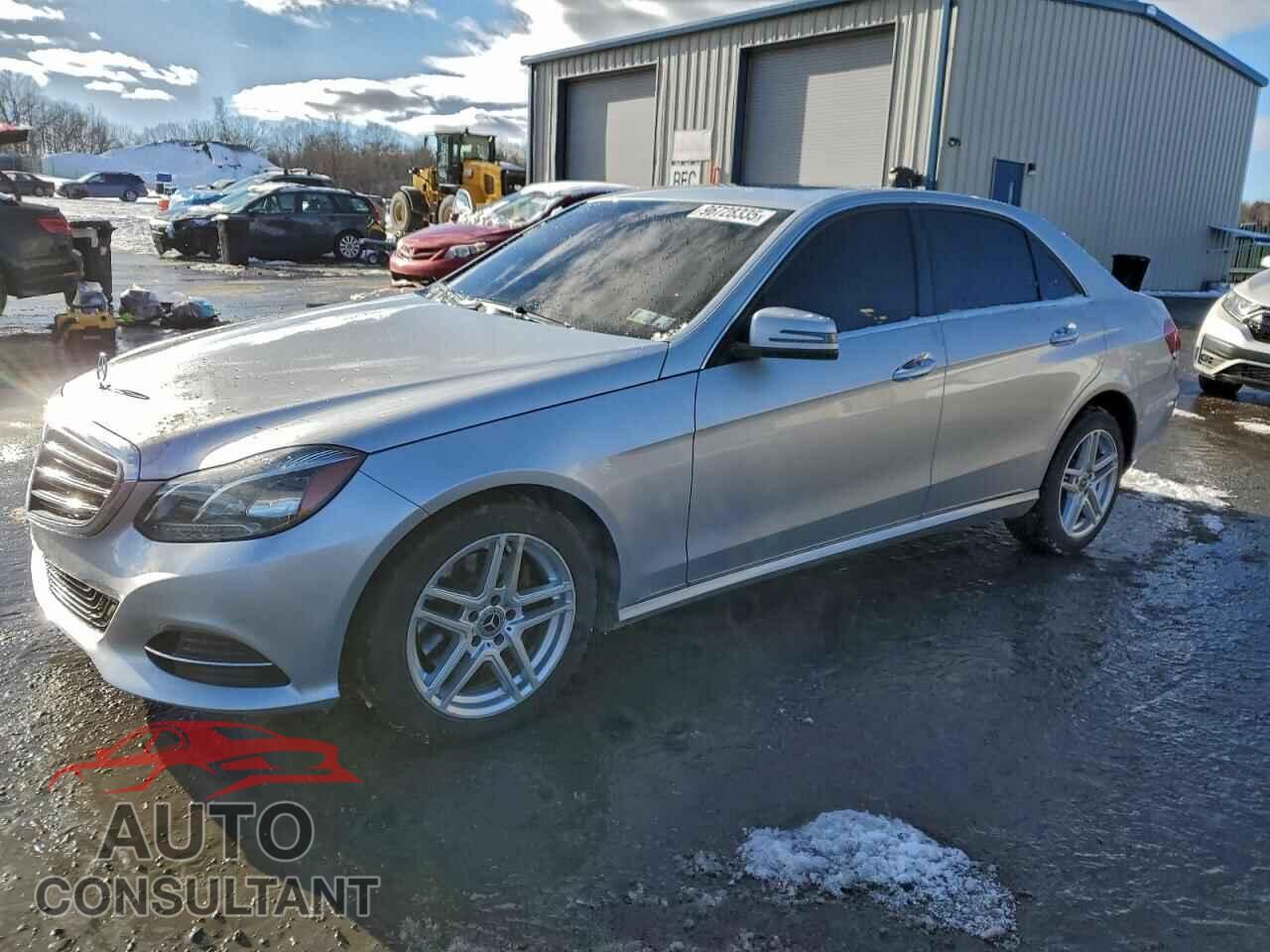 MERCEDES-BENZ E-CLASS 2014 - WDDHF8JB0EA853022
