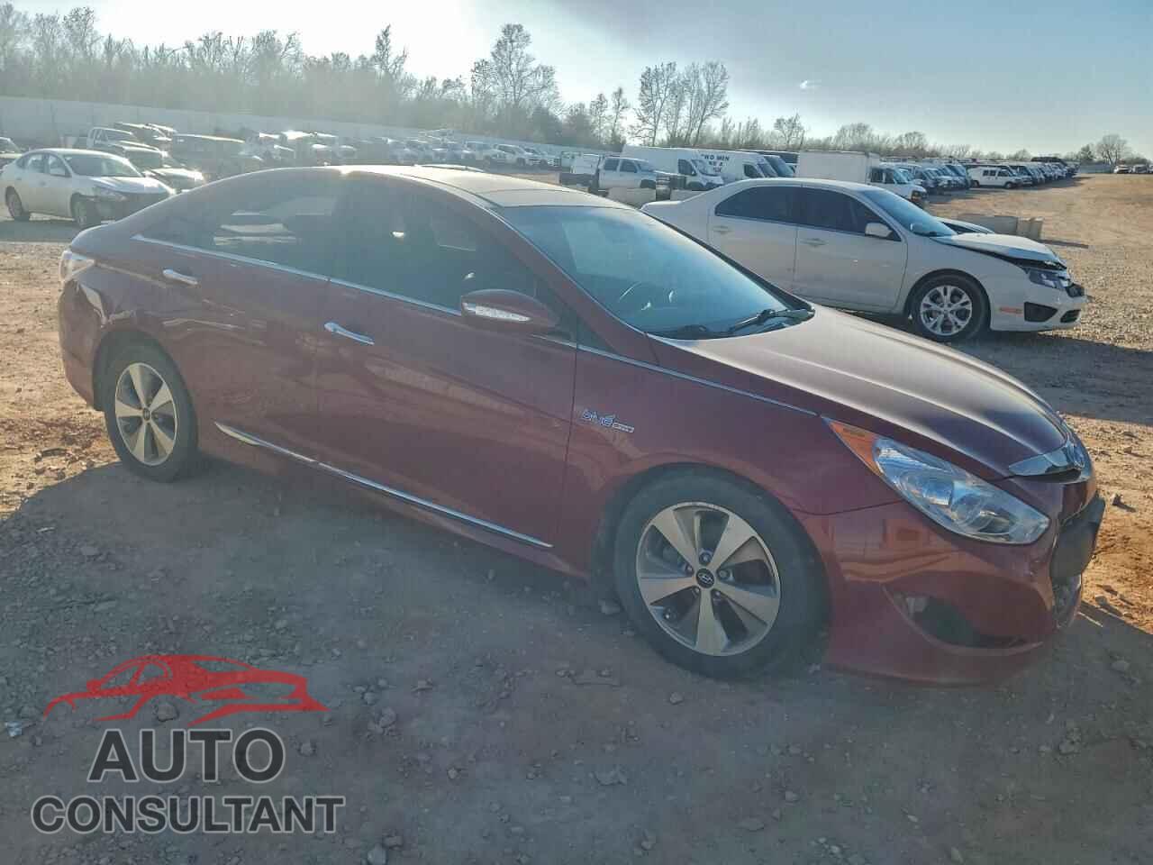 HYUNDAI SONATA 2012 - KMHEC4A47CA057800