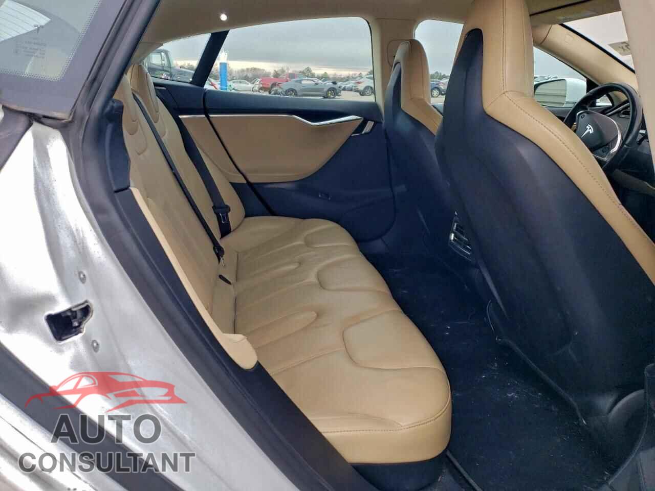TESLA MODEL S 2013 - 5YJSA1CN8DFP03405