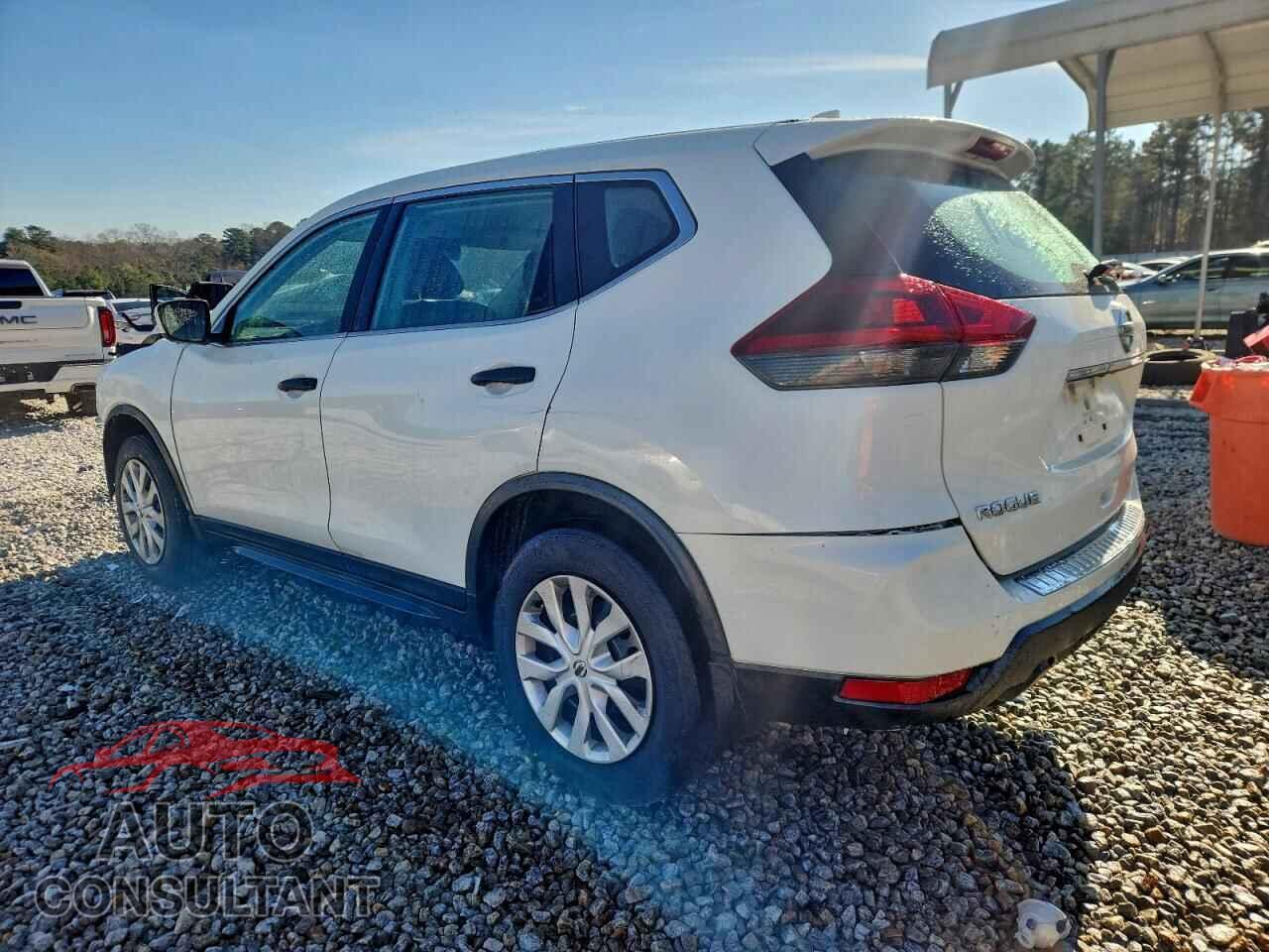 NISSAN ROGUE 2018 - KNMAT2MT2JP609014