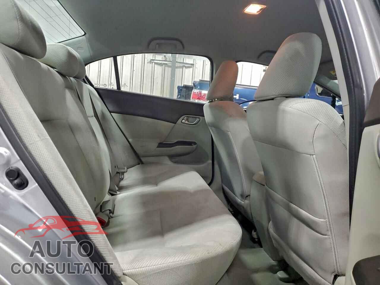 HONDA CIVIC 2012 - 19XFB2F56CE068432