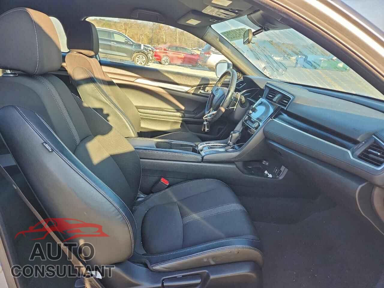 HONDA CIVIC 2019 - 2HGFC4B85KH308079