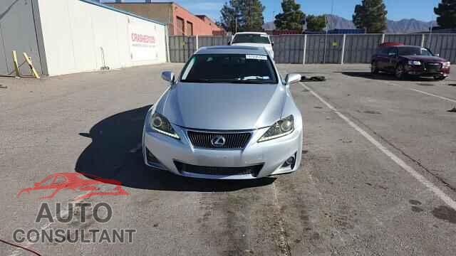 LEXUS IS 2011 - JTHBF5C23B5149525