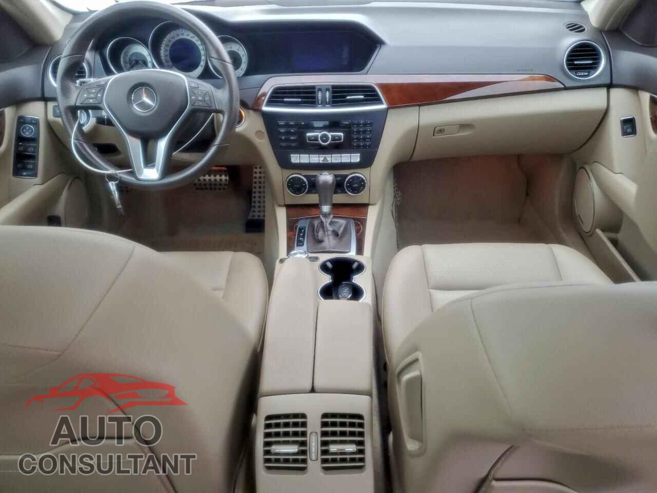 MERCEDES-BENZ C-CLASS 2014 - WDDGF8AB0EA965492