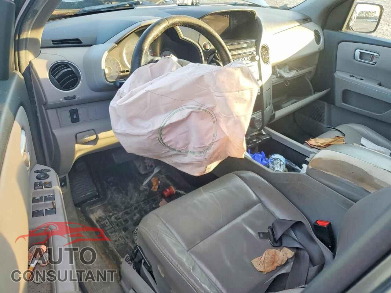 HONDA PILOT 2013 - 5FNYF3H65DB023356