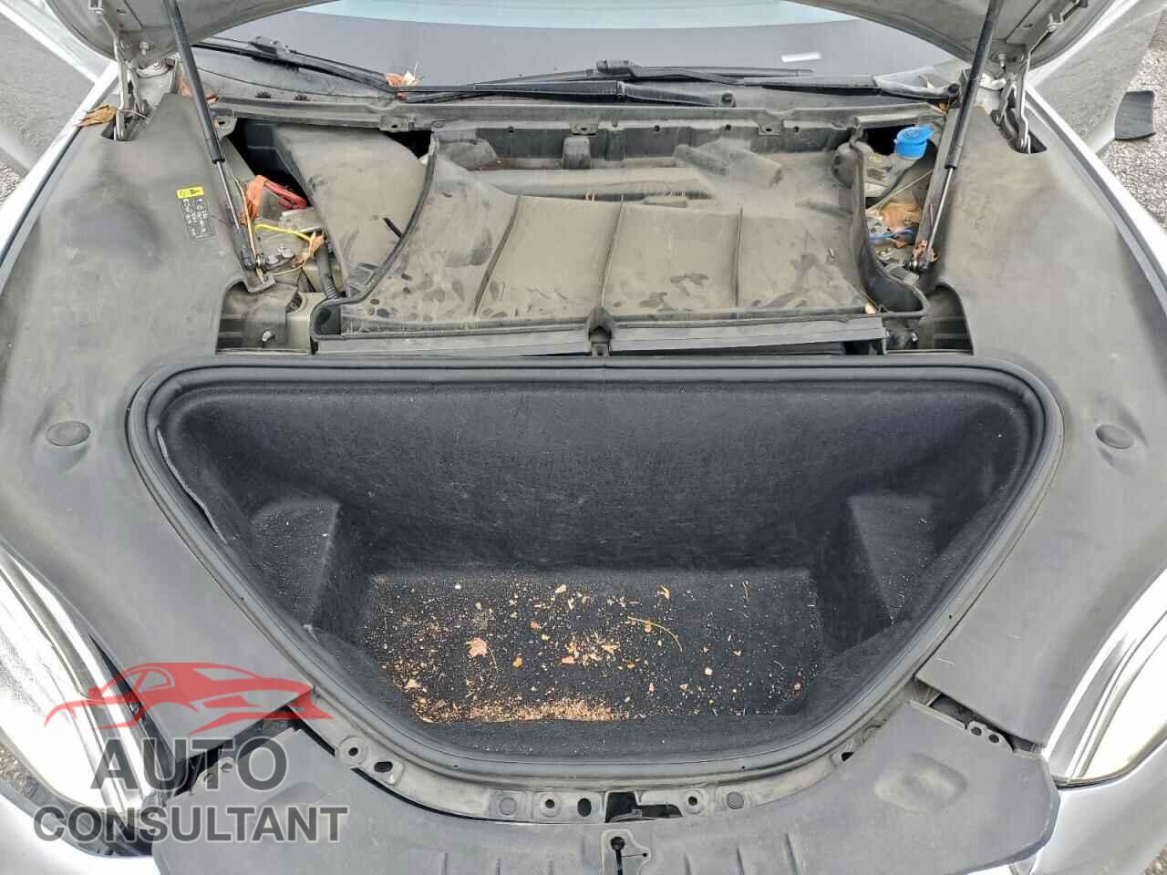 TESLA MODEL S 2018 - 5YJSA1E20JF270399
