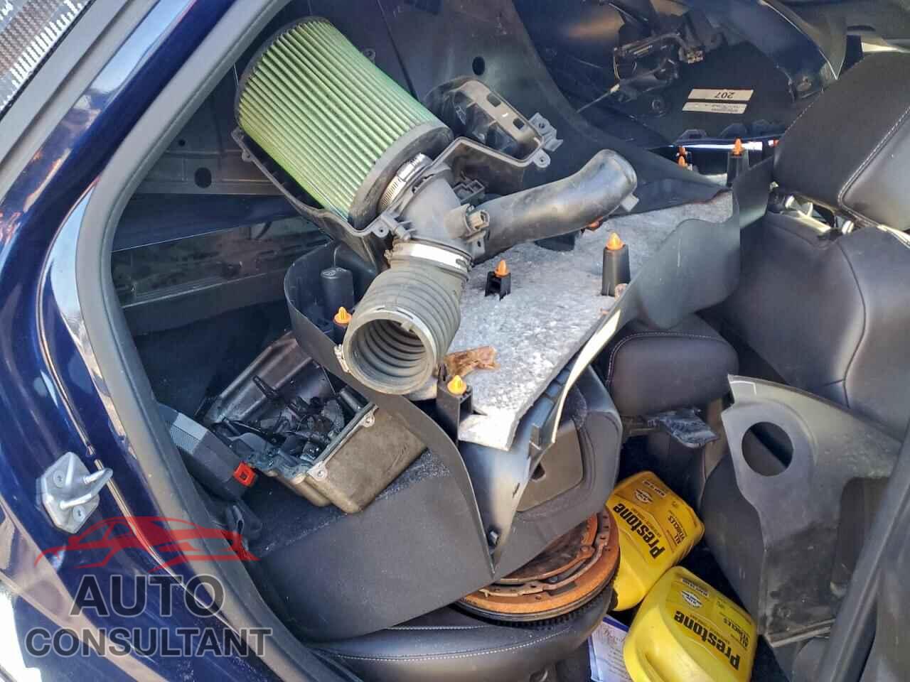 FORD FOCUS 2017 - 1FADP3L94HL339028