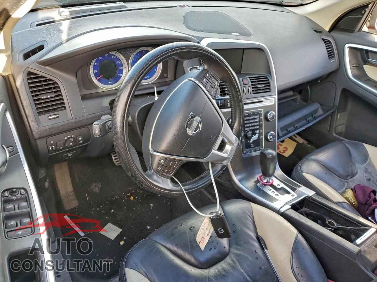 VOLVO XC60 2011 - YV4902DZ2B2185202