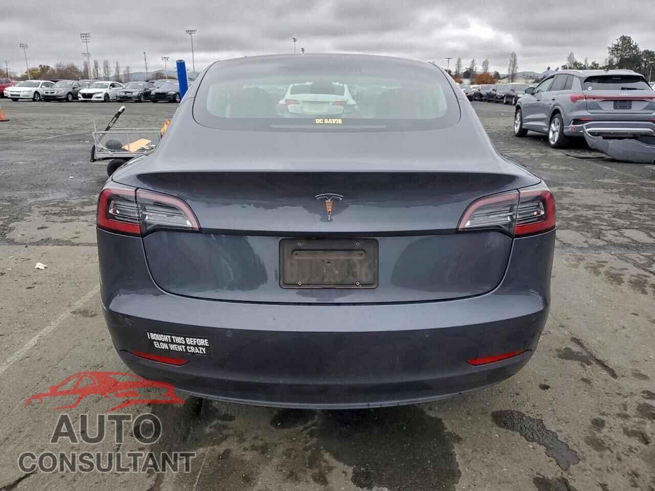 TESLA MODEL 3 2019 - 5YJ3E1EA6KF190932