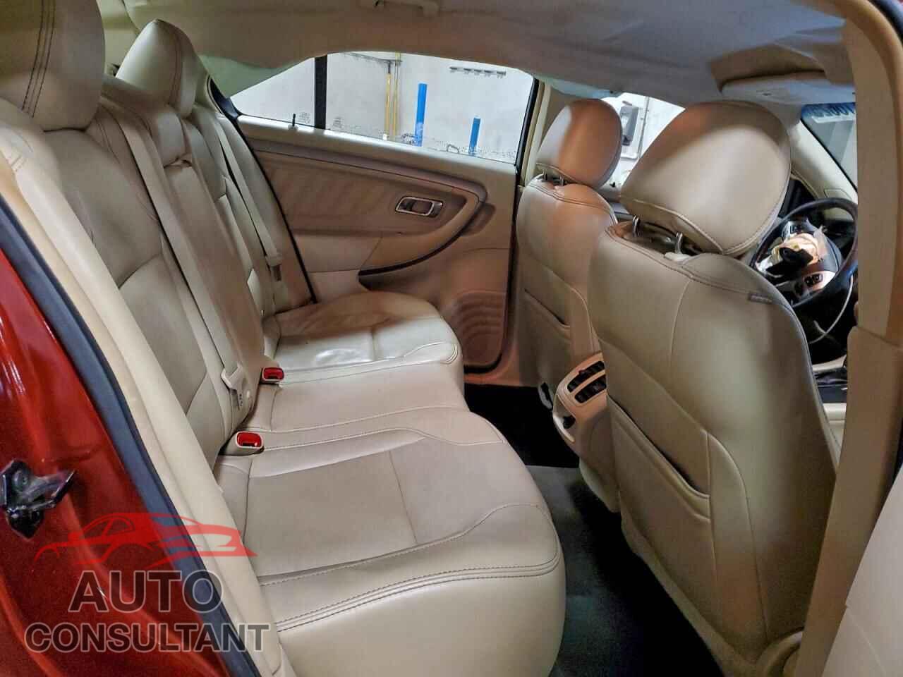 FORD TAURUS 2014 - 1FAHP2E89EG108582