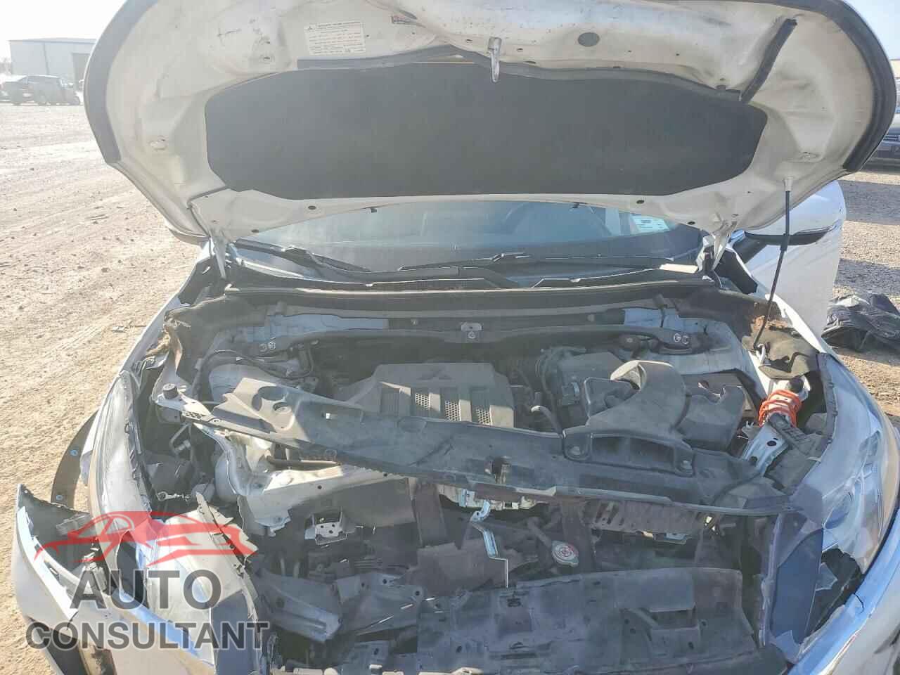 MITSUBISHI ECLIPSE 2018 - JA4AT5AA3JZ068476