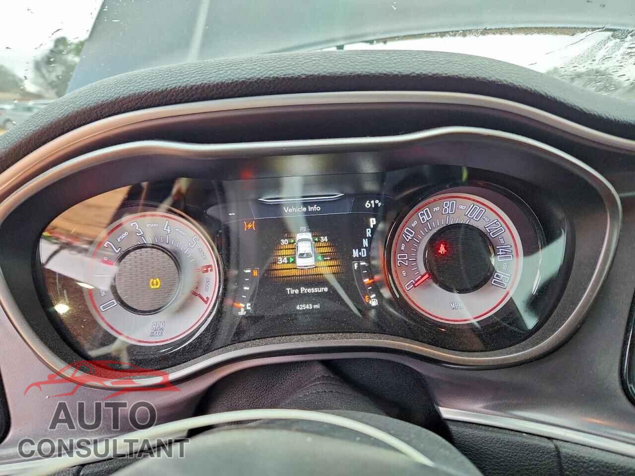 DODGE CHALLENGER 2019 - 2C3CDZBT5KH747738