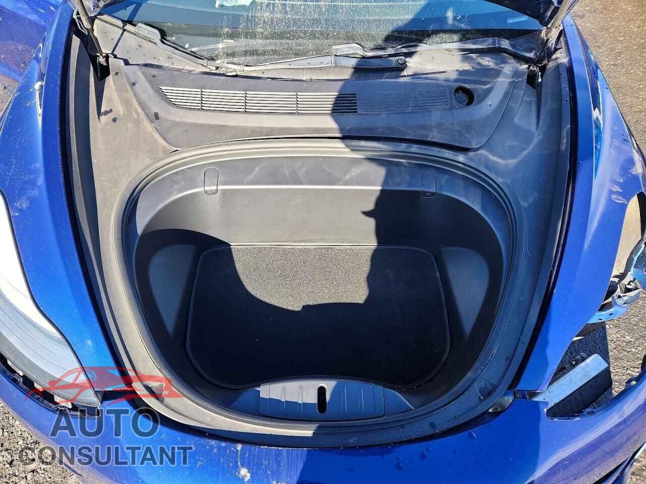 TESLA MODEL 3 2018 - 5YJ3E1EB9JF116086