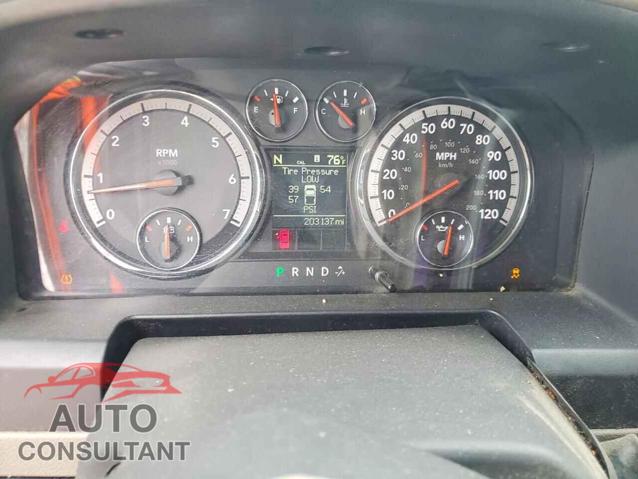 DODGE RAM 1500 2011 - 1D7RB1GT2BS663753