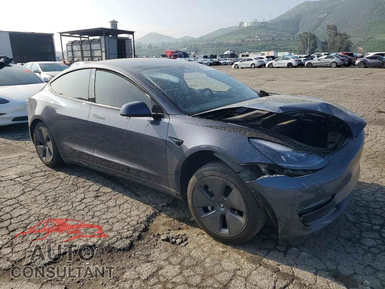 TESLA MODEL 3 2023 - 5YJ3E1EA4PF403951