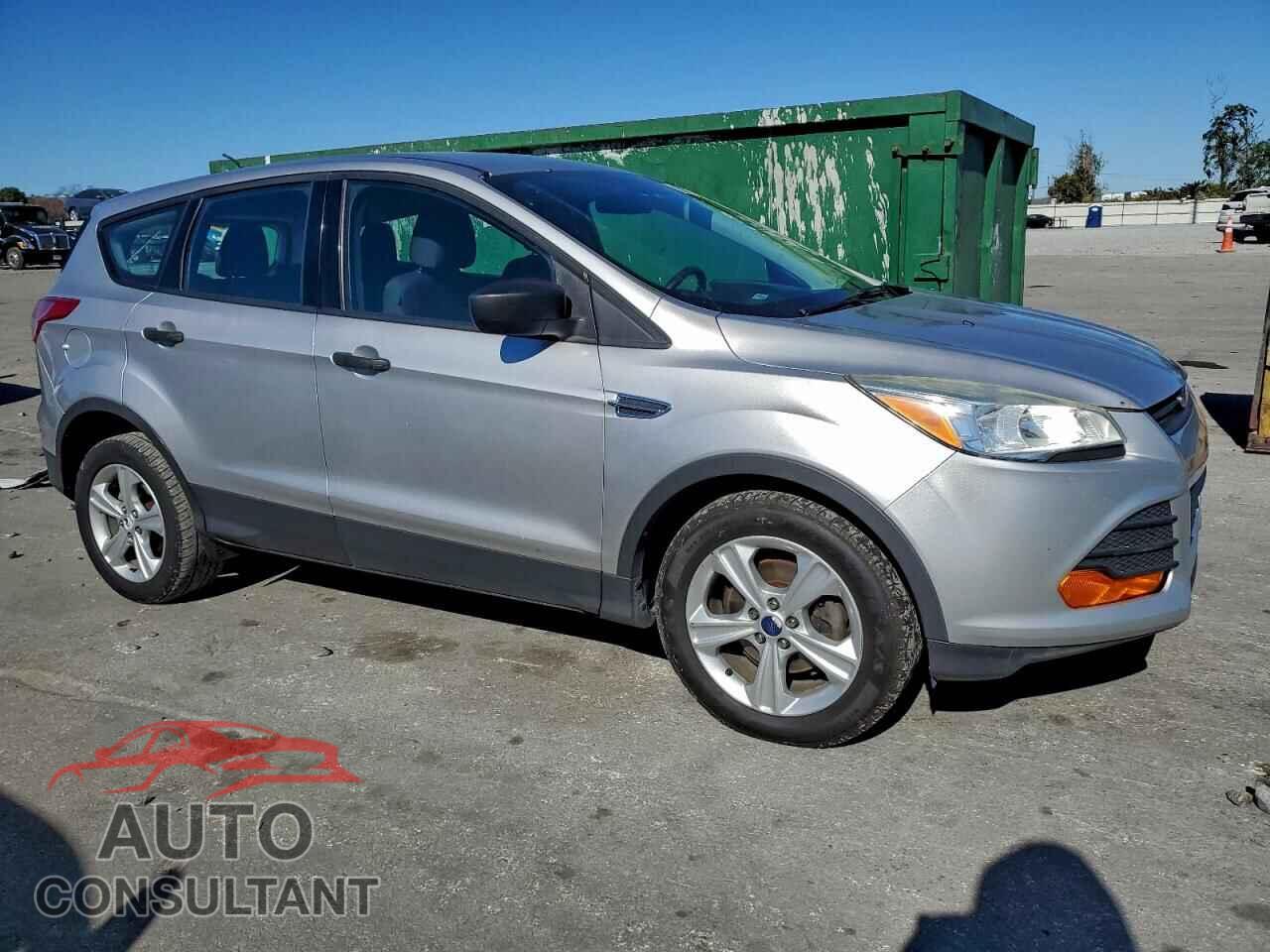 FORD ESCAPE 2015 - 1FMCU0F77FUC30945
