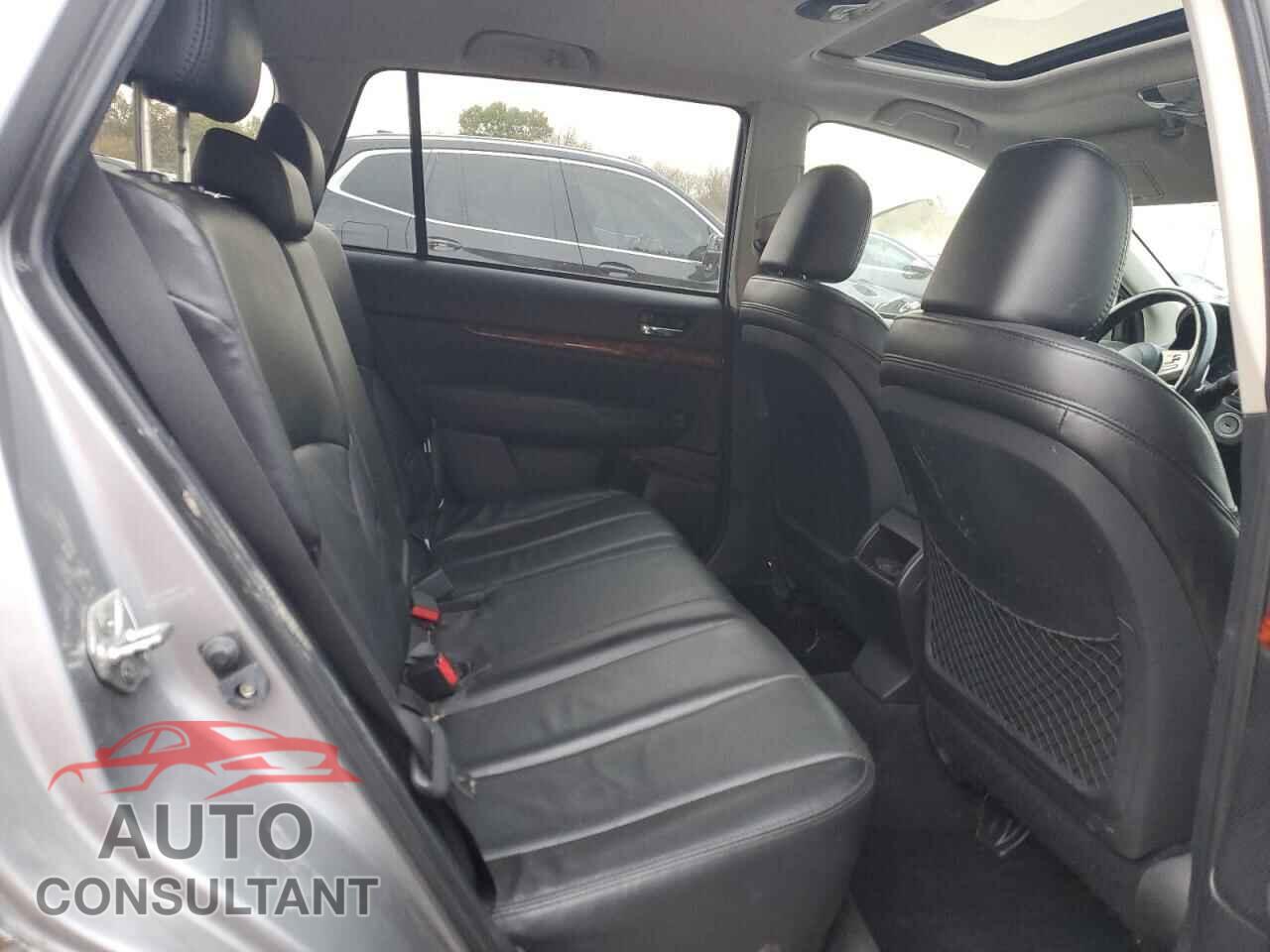 SUBARU OUTBACK 2011 - 4S4BRBKC9B3365386