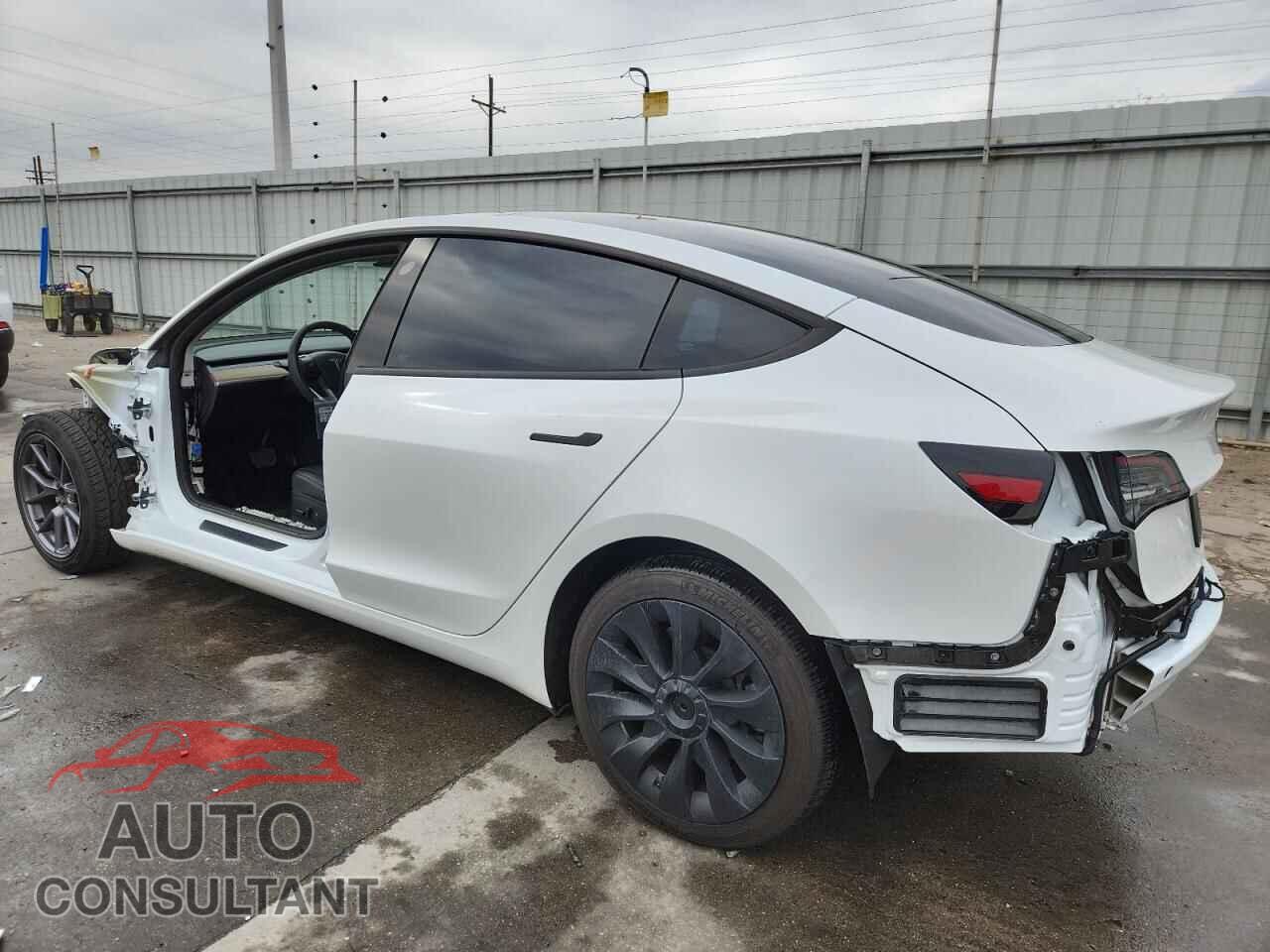 TESLA MODEL 3 2023 - 5YJ3E1EA2PF569899