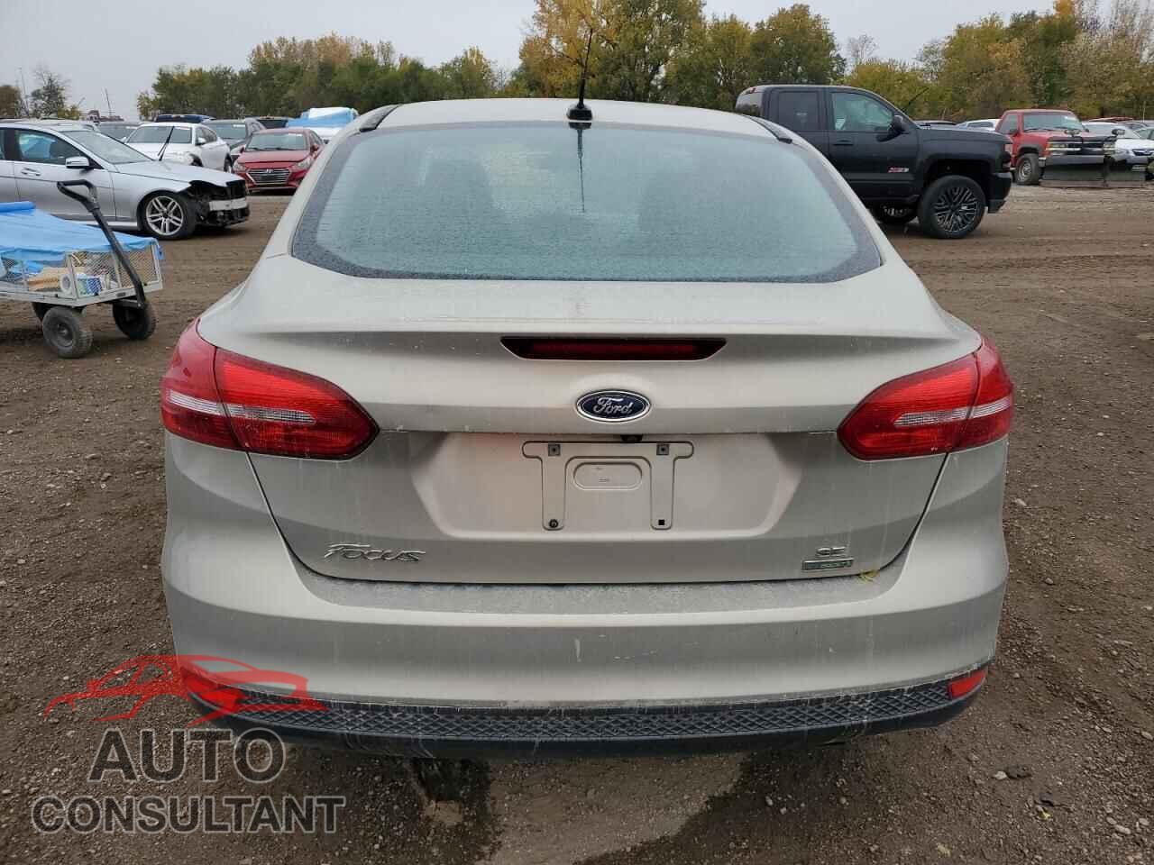 FORD FOCUS 2016 - 1FADP3FE3GL229479