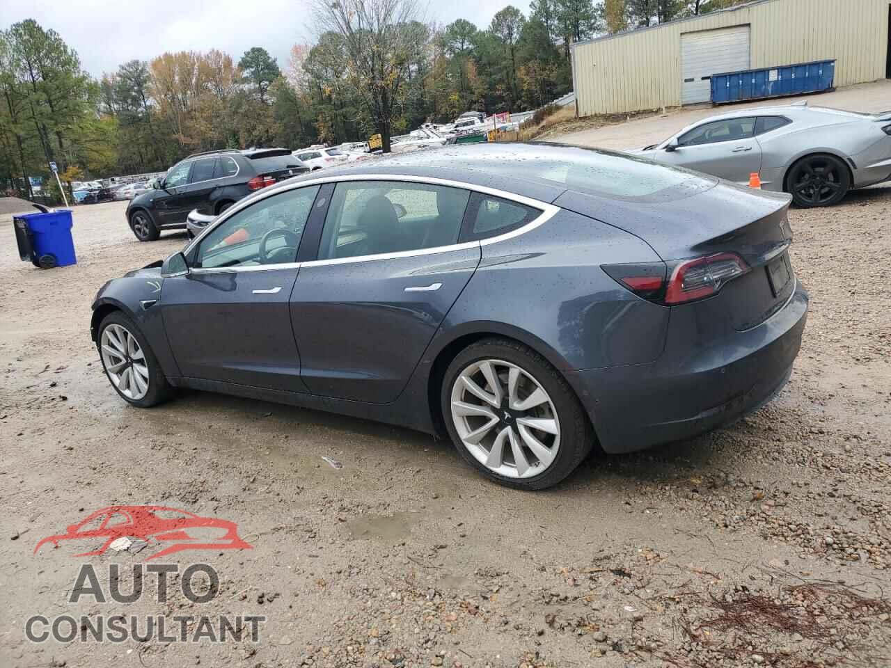 TESLA MODEL 3 2019 - 5YJ3E1EB8KF194652