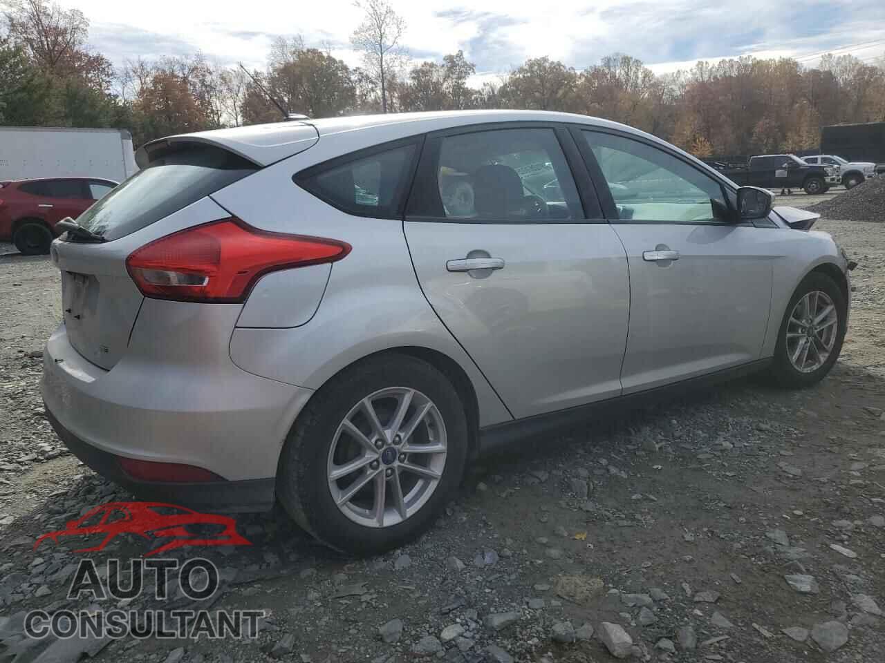 FORD FOCUS 2016 - 1FADP3K25GL335718