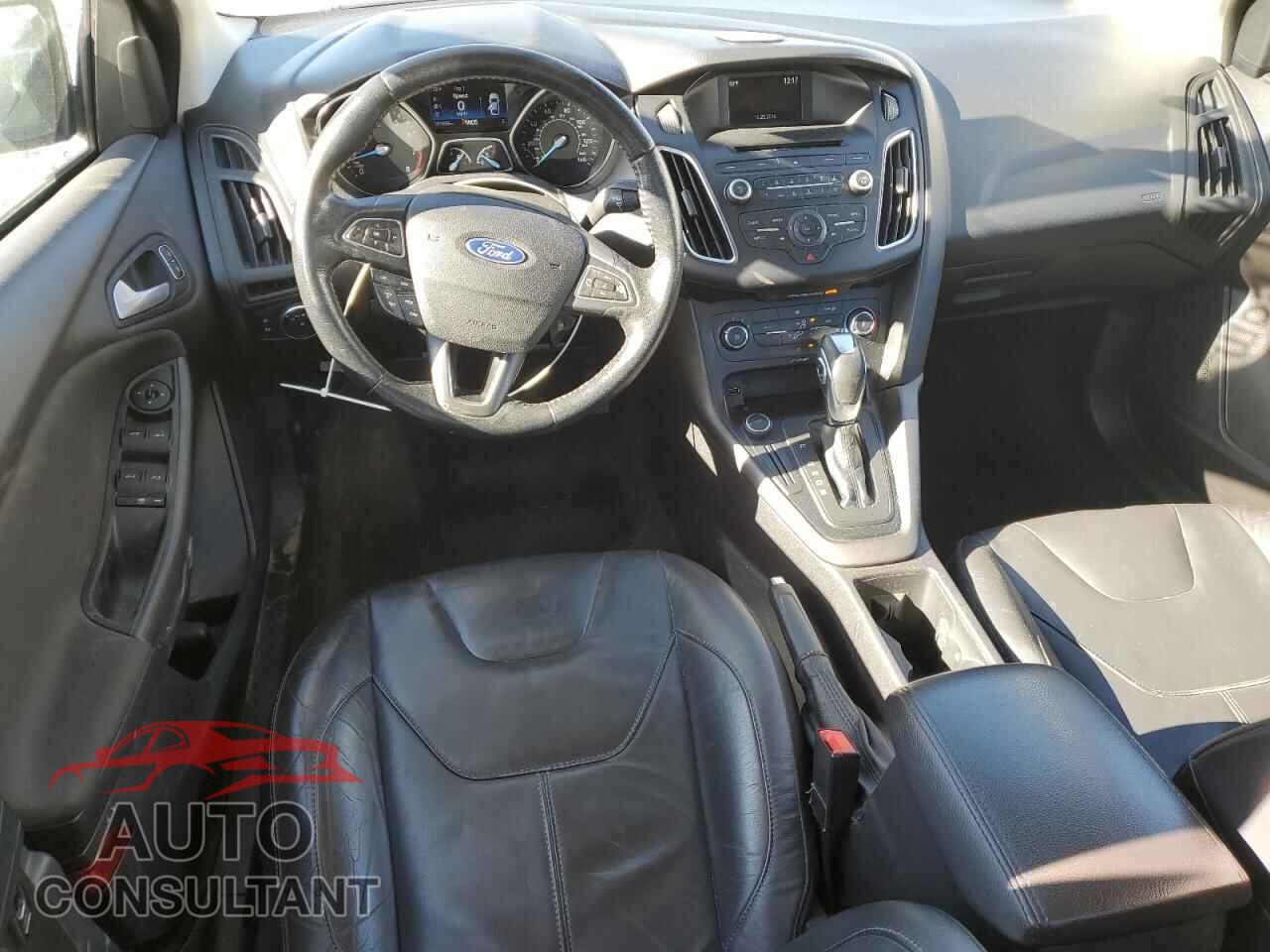 FORD FOCUS 2015 - 1FADP3F27FL239114