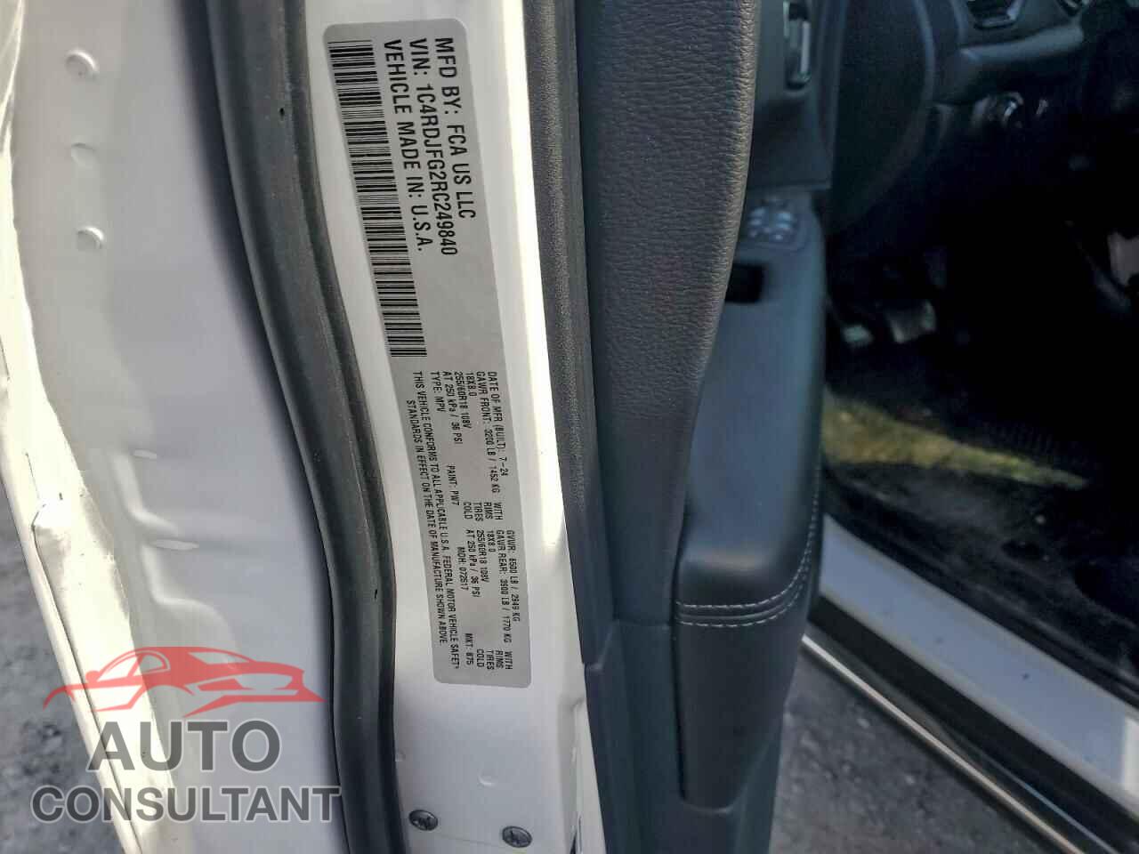 DODGE DURANGO 2024 - 1C4RDJFG2RC249840