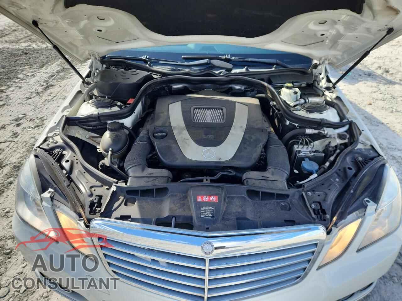 MERCEDES-BENZ E-CLASS 2011 - WDDHF5GB4BA275721