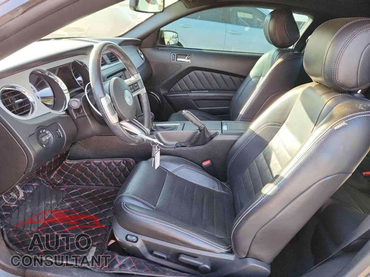 FORD MUSTANG 2013 - 1ZVBP8CF8D5236212