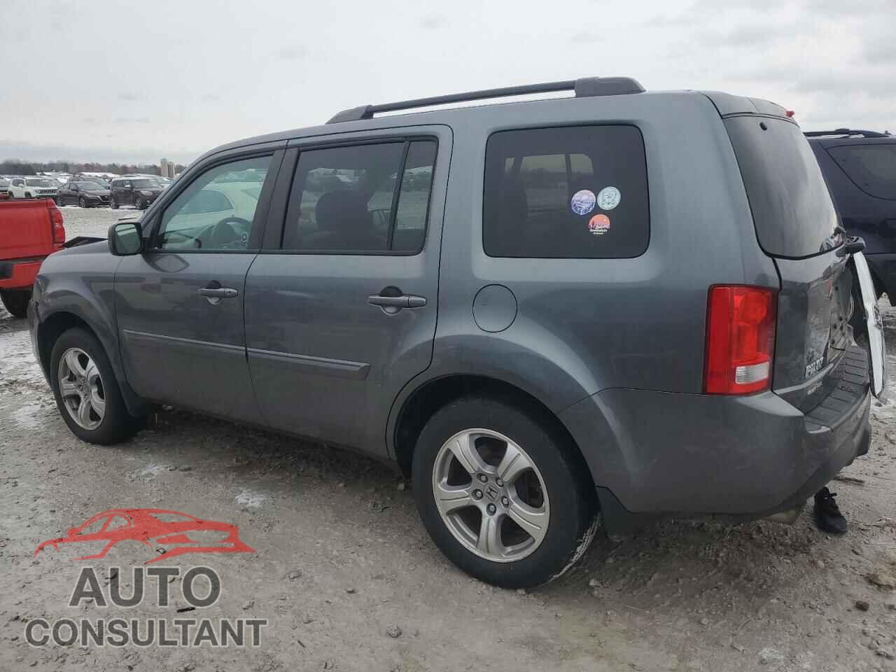 HONDA PILOT 2013 - 5FNYF4H52DB502461