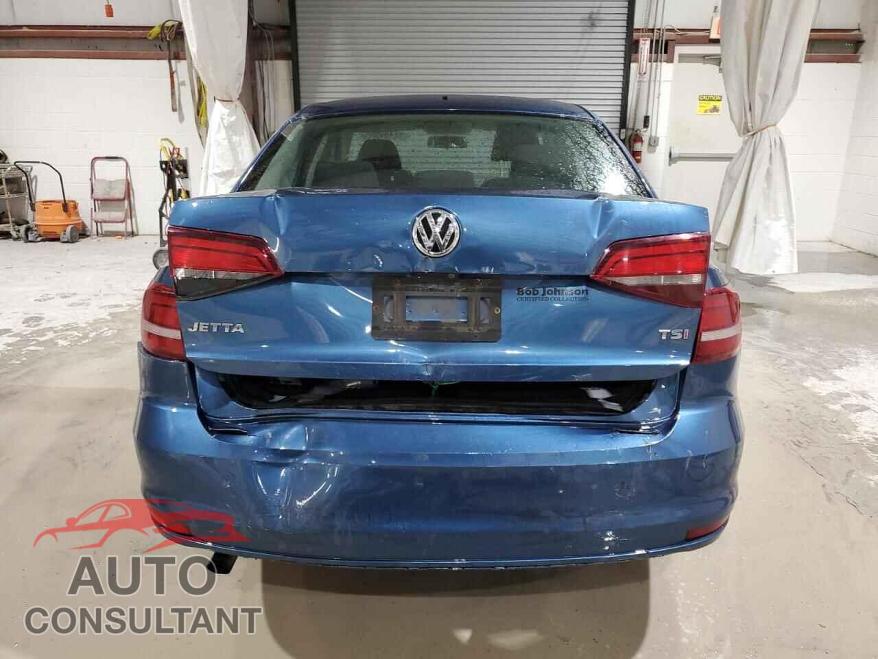 VOLKSWAGEN JETTA 2017 - 3VW2B7AJ9HM288724