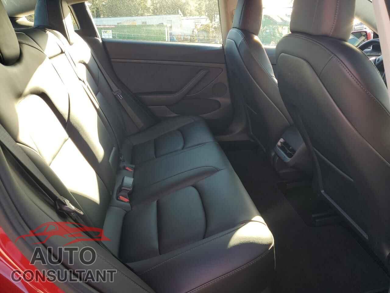 TESLA MODEL 3 2022 - 5YJ3E1EB8NF104596
