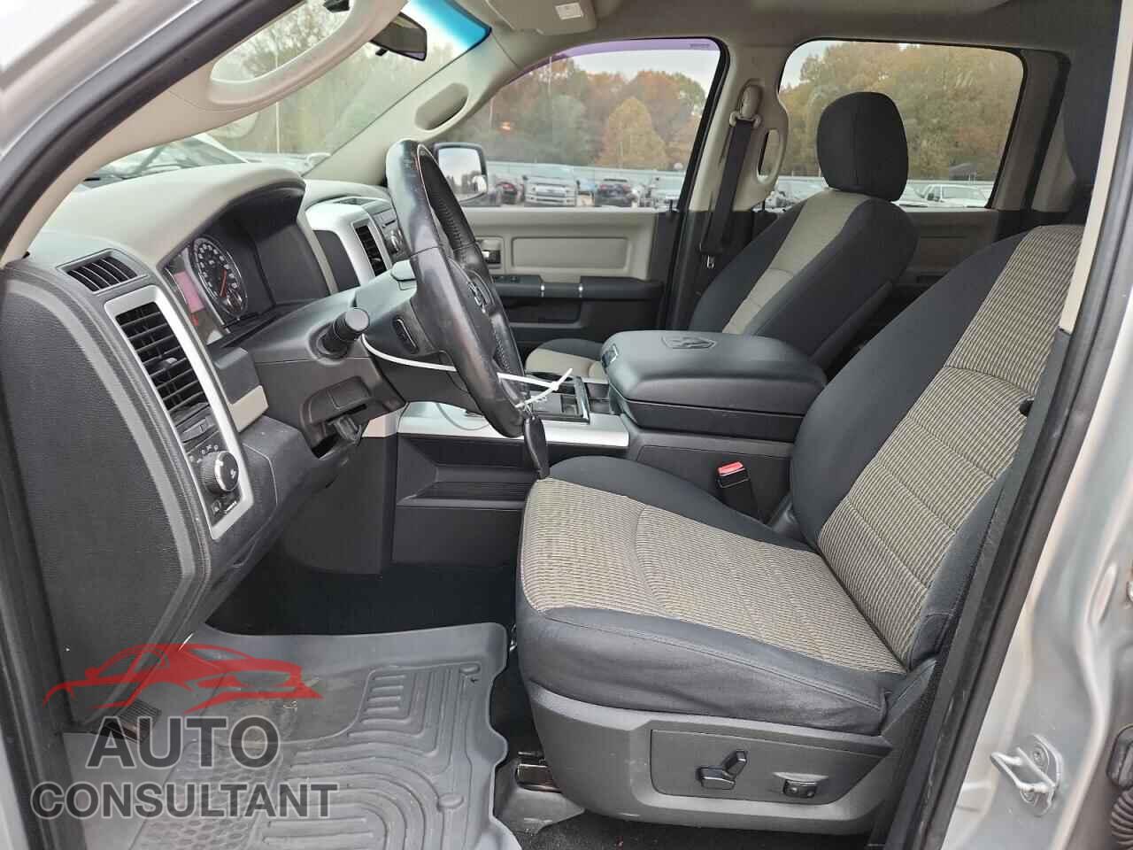 DODGE RAM 1500 2012 - 1C6RD7LT7CS312486