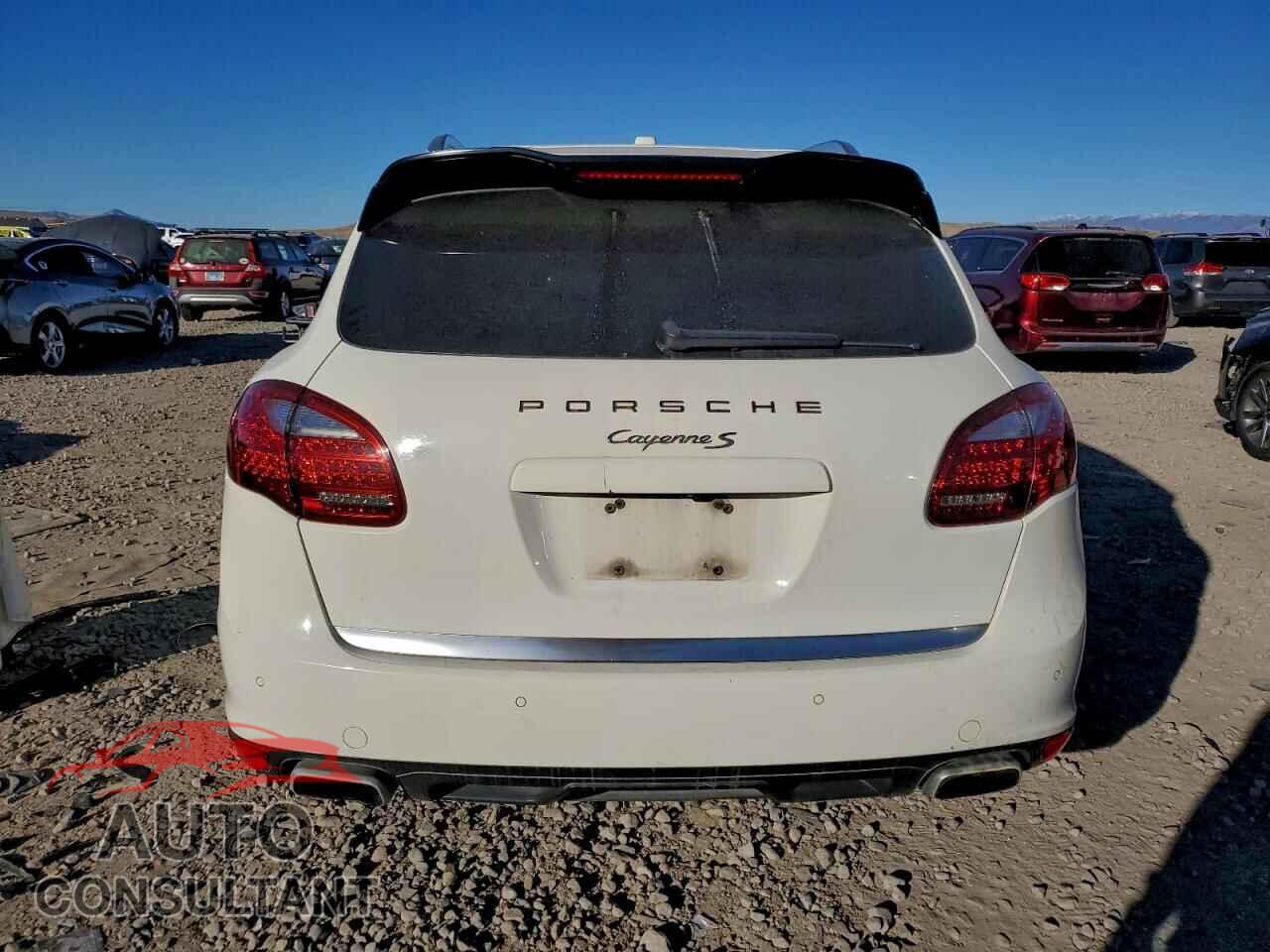 PORSCHE CAYENNE 2011 - WP1AB2A2XBLA55615