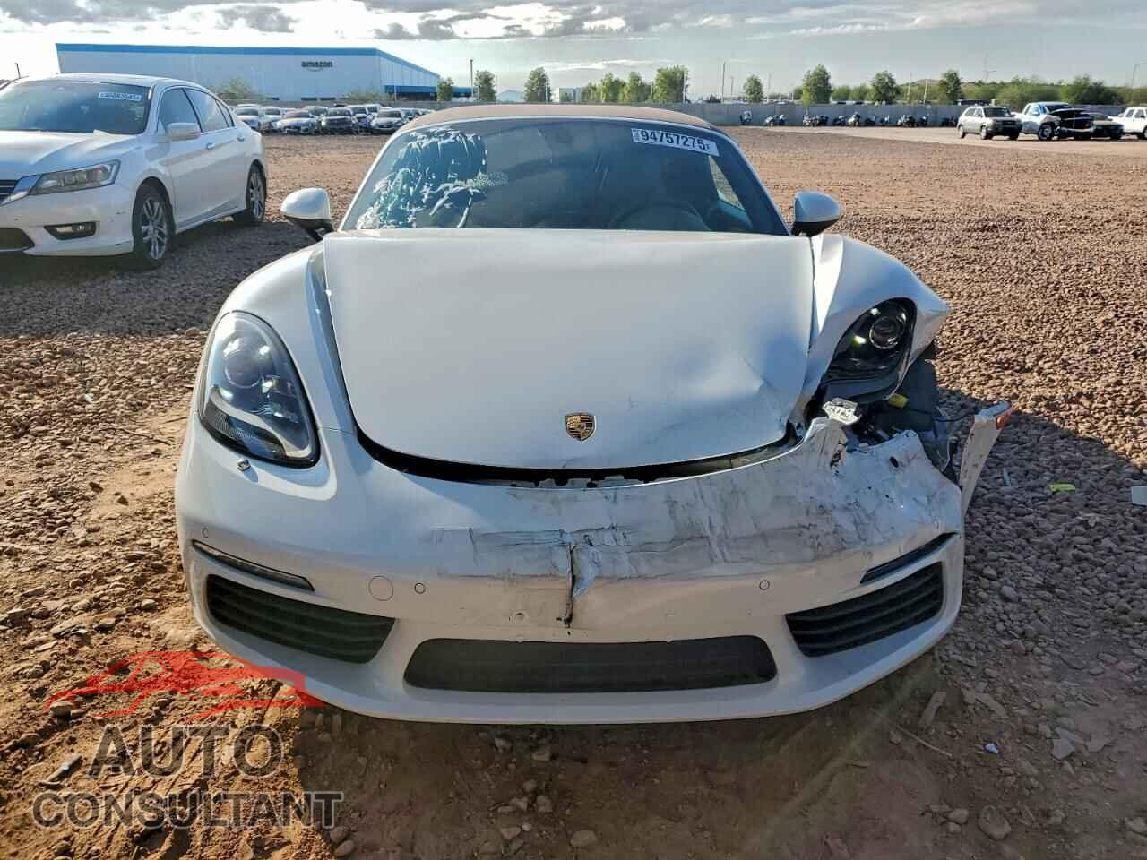 PORSCHE BOXSTER 2017 - WP0CA2A87HS220200
