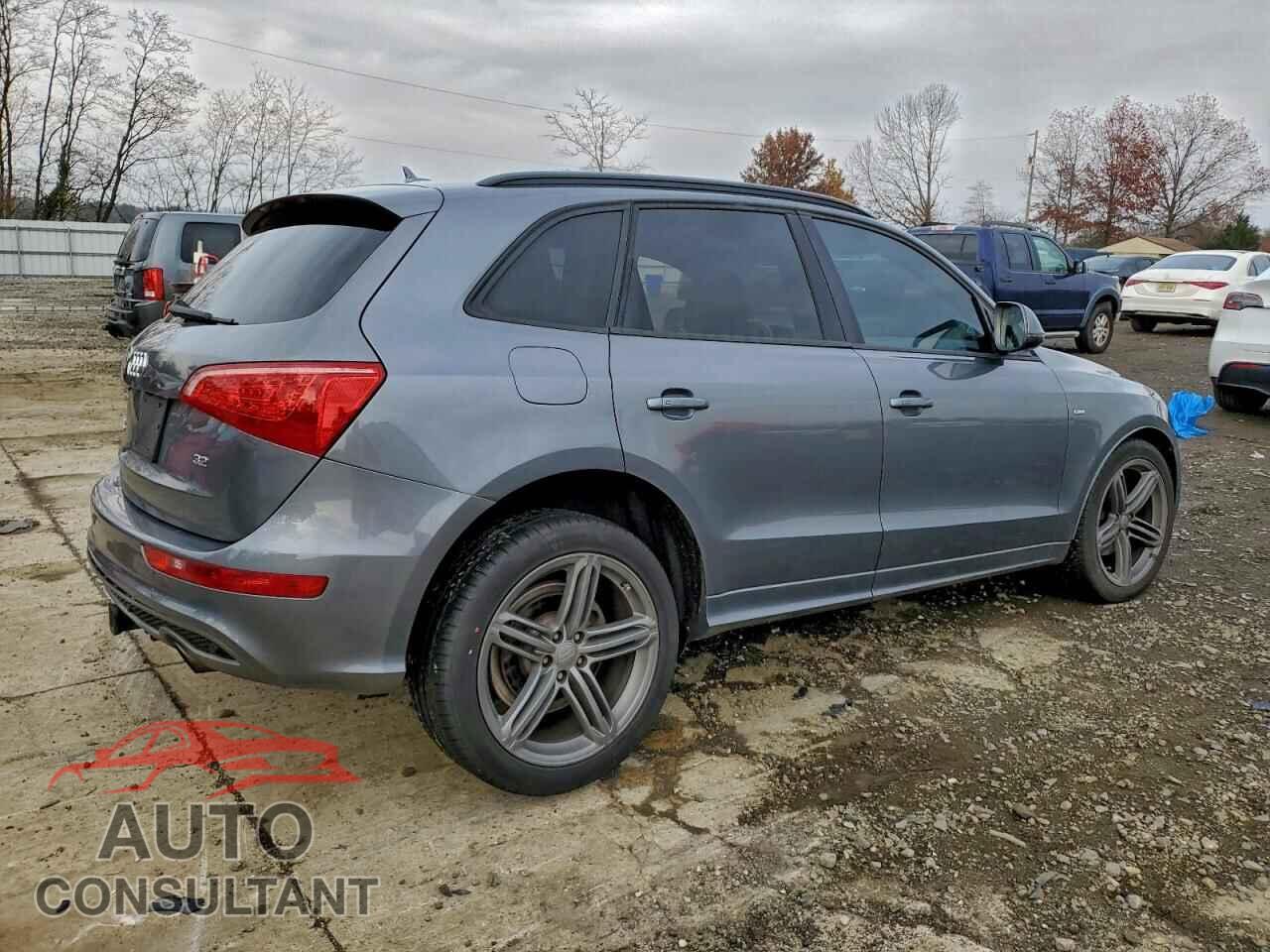 AUDI Q5 2012 - WA1DKAFP8CA125164
