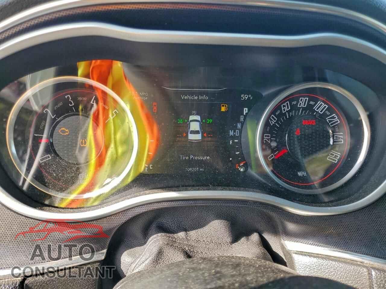 DODGE CHALLENGER 2016 - 2C3CDZBT3GH290709