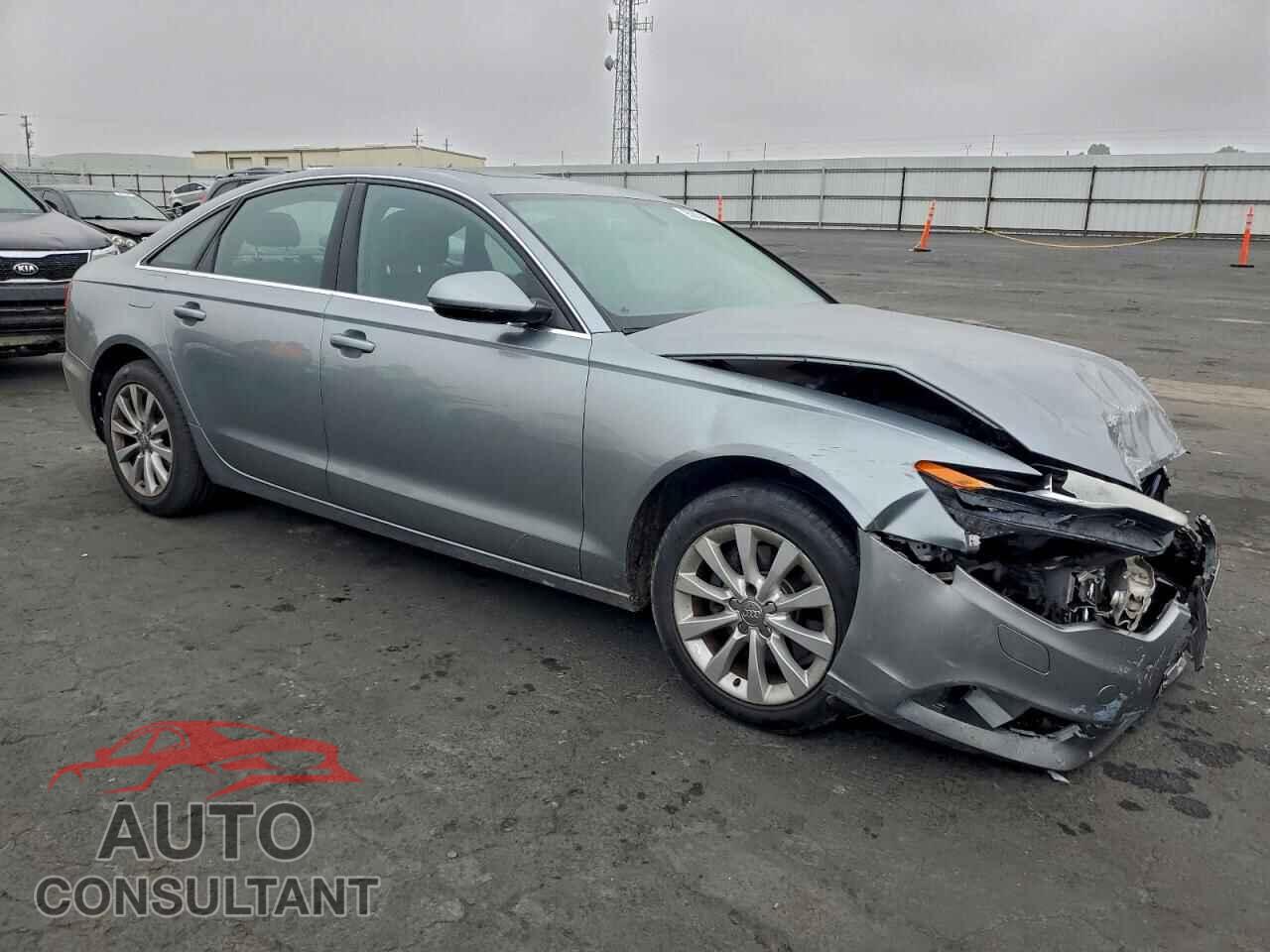 AUDI A6 2013 - WAUFFAFC7DN044258