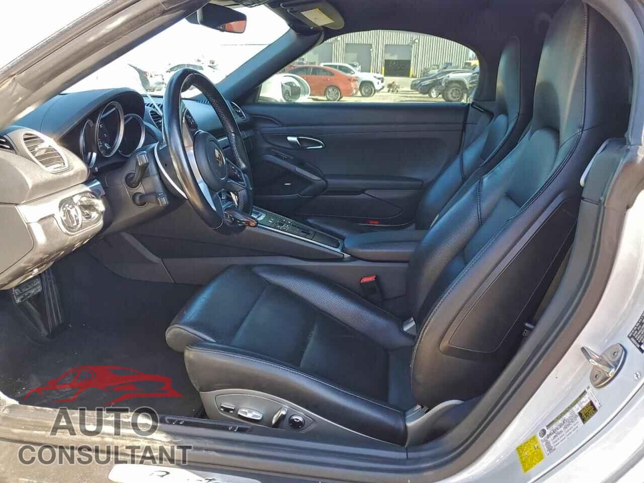 PORSCHE BOXSTER 2021 - WP0CA2A81MS210630