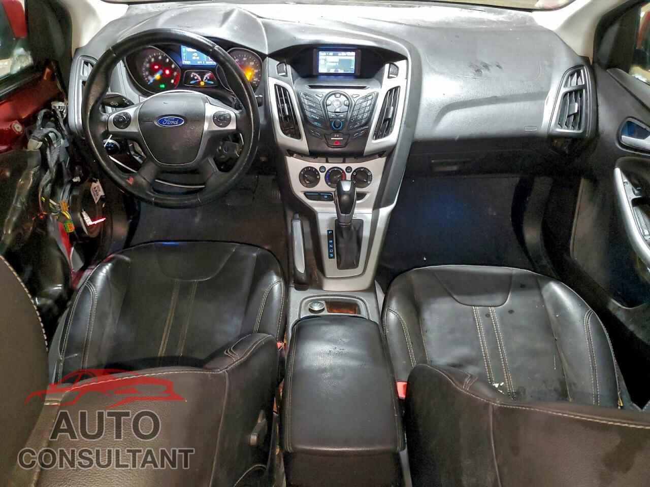FORD FOCUS 2014 - 1FADP3F27EL110482