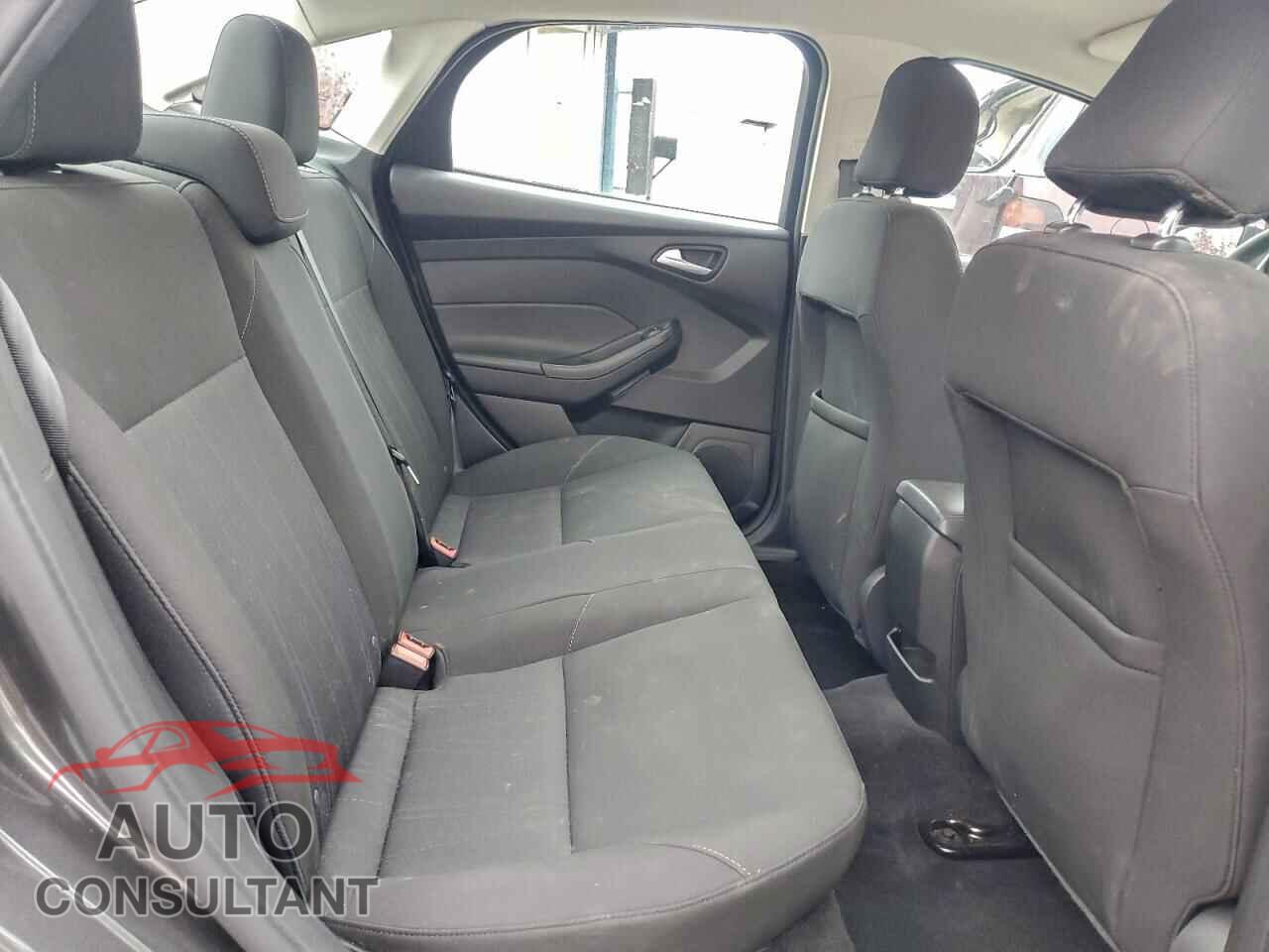 FORD FOCUS 2016 - 1FADP3F22GL201890