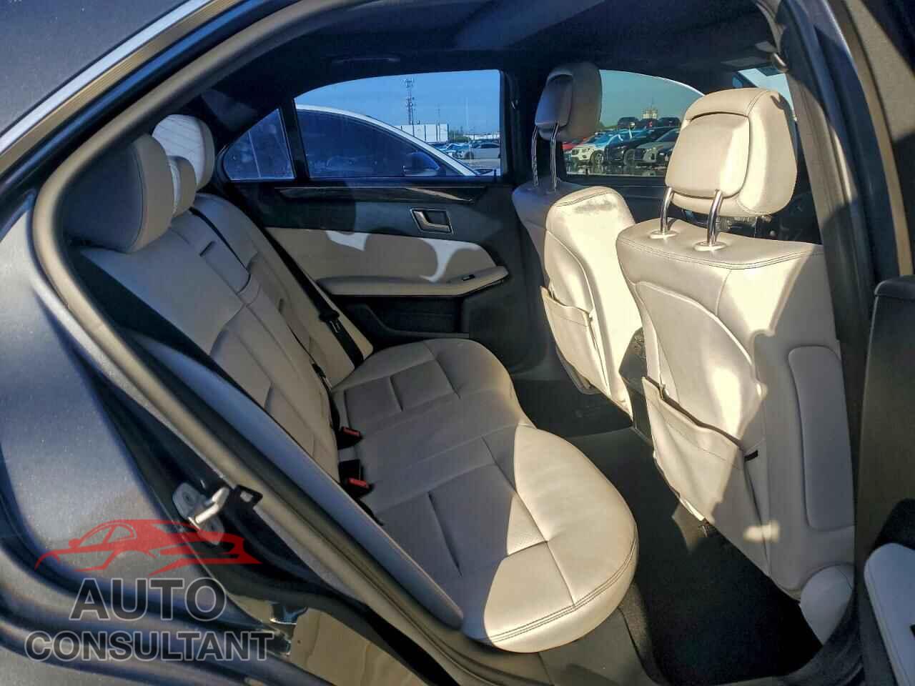 MERCEDES-BENZ E-CLASS 2015 - WDDHF5KB2FB102609