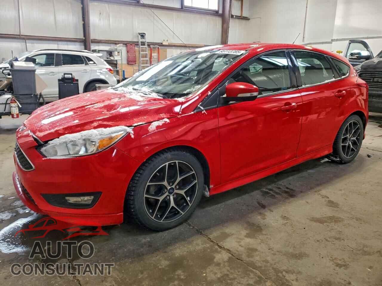 FORD FOCUS 2017 - 1FADP3K2XHL239987