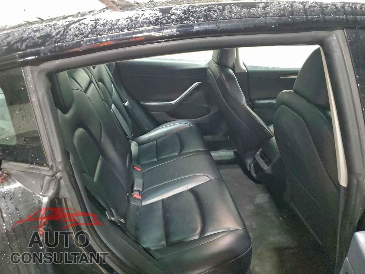 TESLA MODEL 3 2022 - 5YJ3E1EA6NF372425