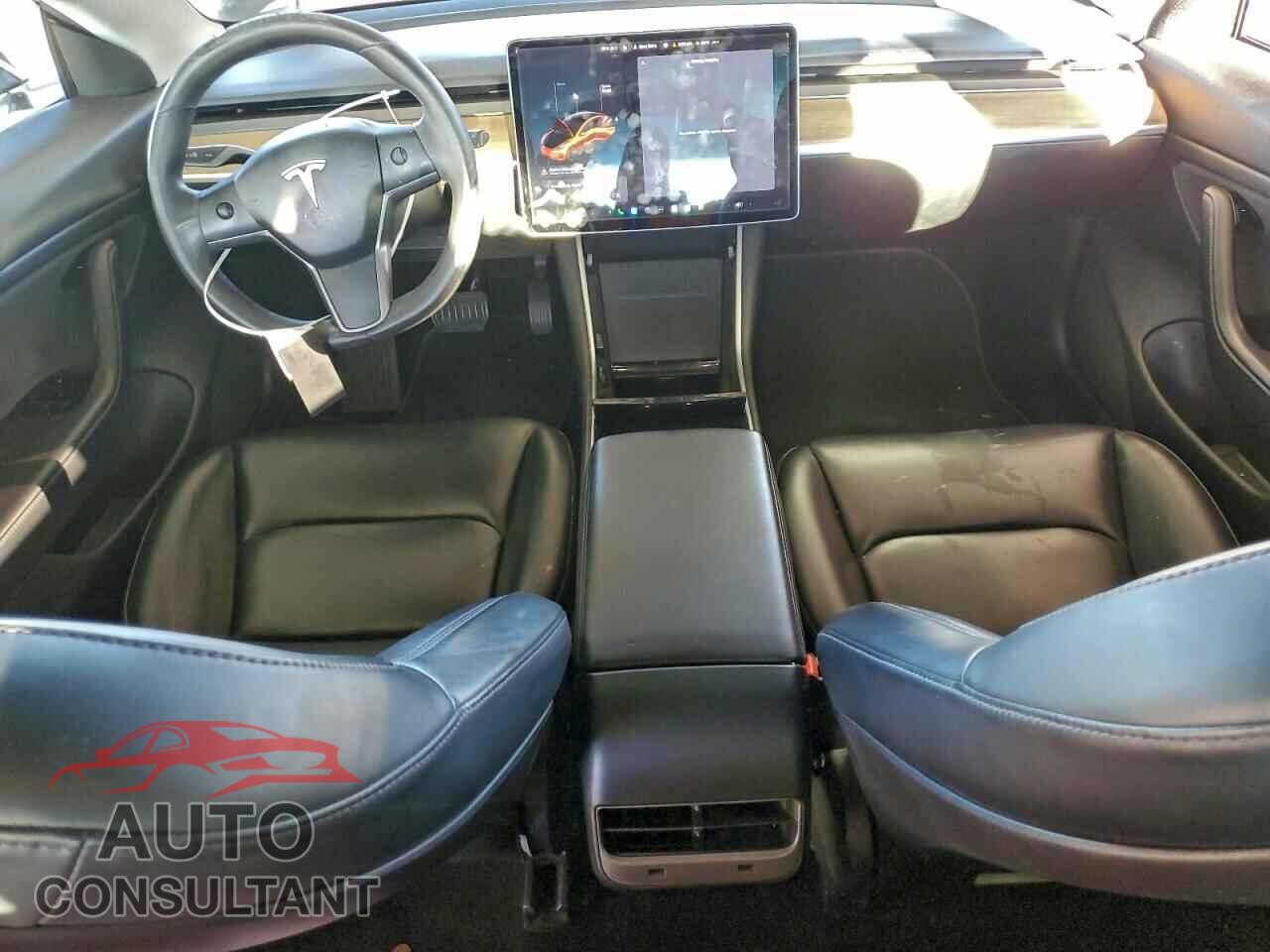 TESLA MODEL 3 2019 - 5YJ3E1EB3KF510247