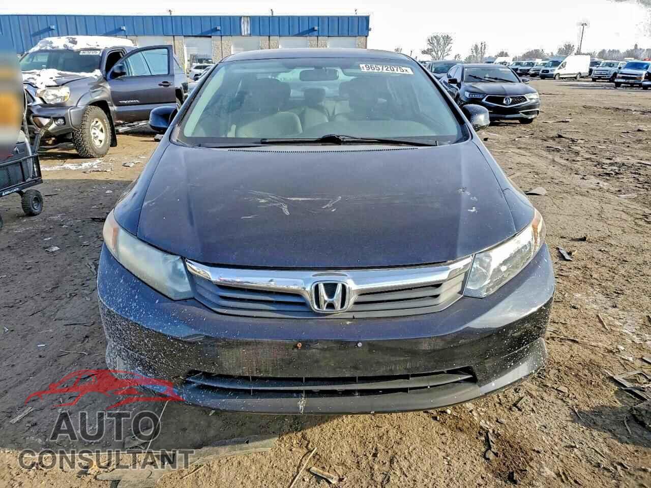 HONDA CIVIC 2012 - 2HGFB2F55CH312500